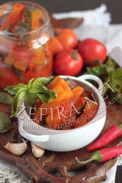 Салат из кабачков с помидорами и перцем на зиму - рецепт с фото