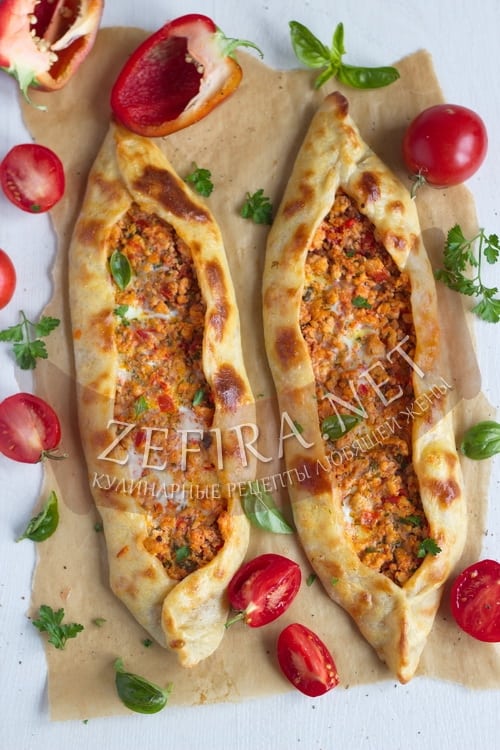 Турецкая пицца с фаршем