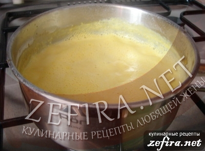 Суп-пюре из тыквы с плавленым сыром и сухариками - 4 этап приготовления
