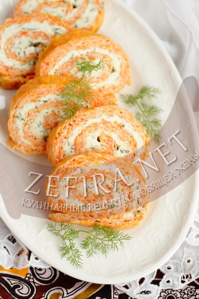 Рулет из моркови с сыром - рецепт и фото