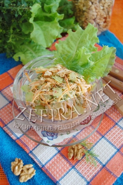 Салат из ревеня и моркови с грецкими орехами - рецепт и фото
