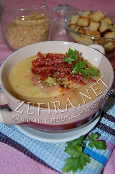 Густой гороховый суп с копченой колбасой - рецепт и фото