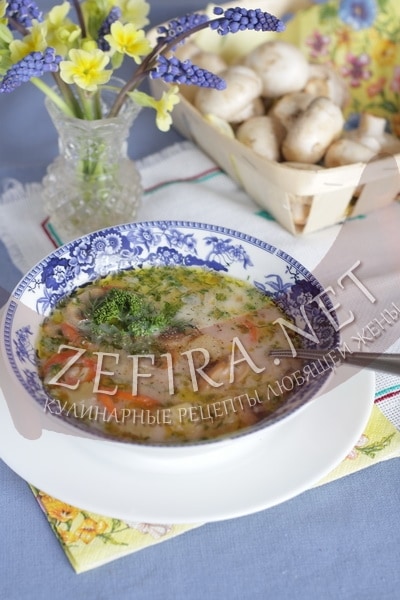 Сырный суп с шампиньонами - рецепт и фото