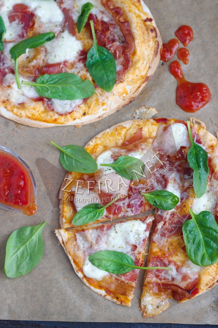 Самая быстрая пицца из лаваша в духовке - рецепт и фото