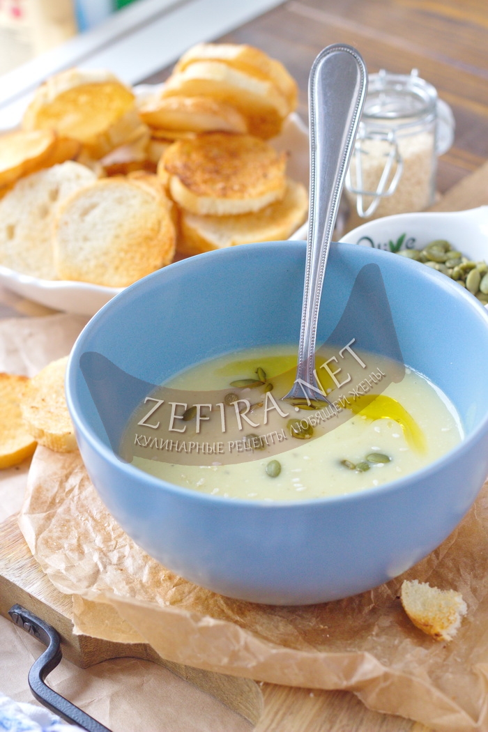 Нежный сливочный суп пюре из кабачков - рецепт и фото