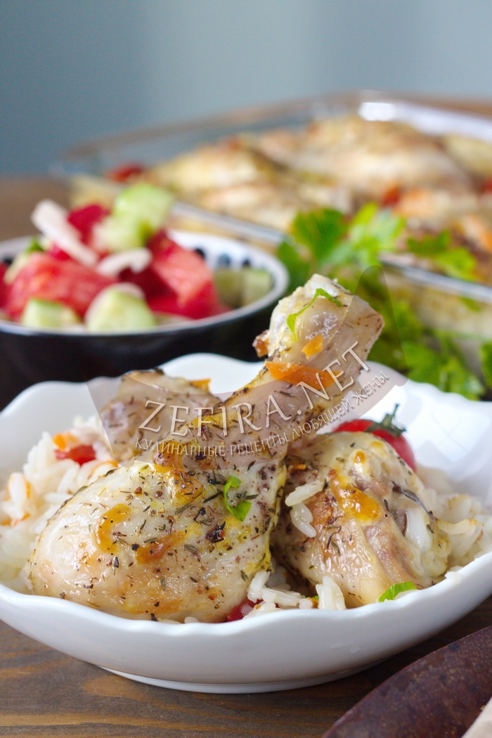 Вкусный рис с курицей в духовке - рецепт и фото