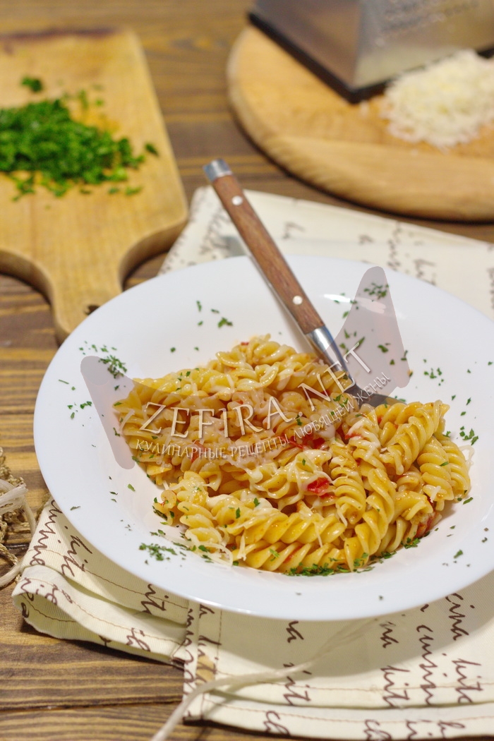 Вкуснейшие макароны на сковороде - рецепт и фото