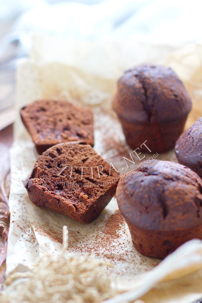 Вкусные шоколадные кексы в формочках - рецепт и фото