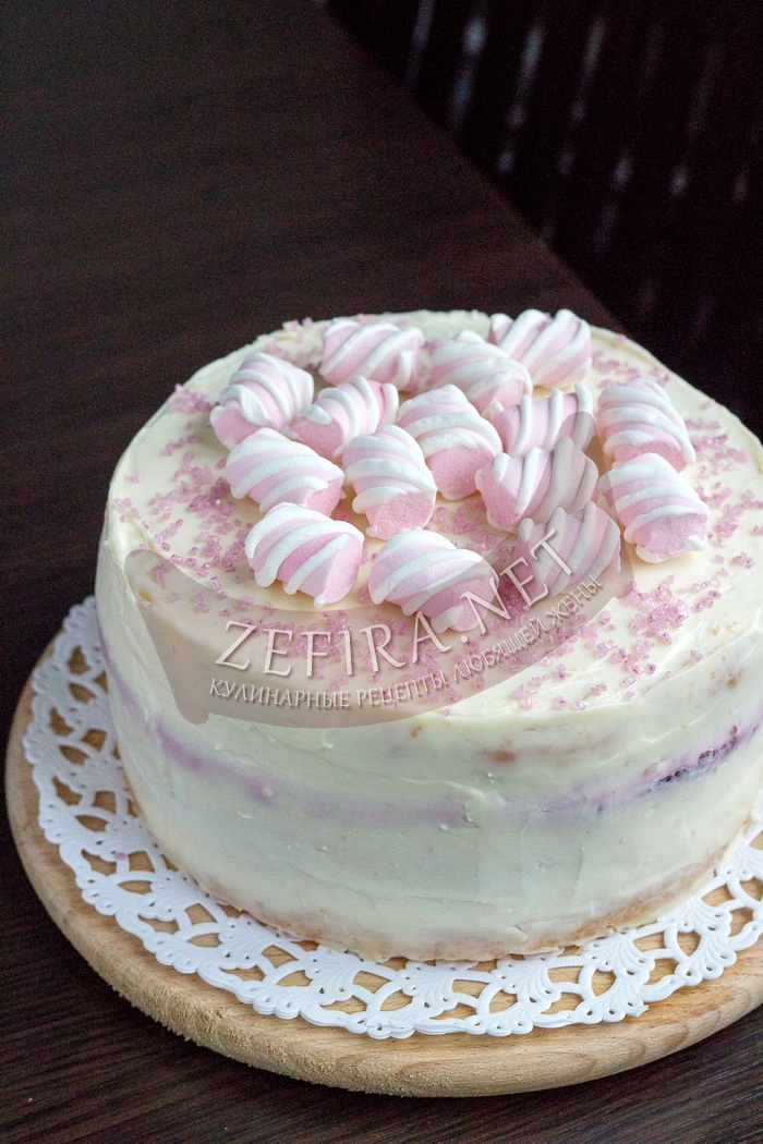 Бисквитный торт с чизкейком внутри - рецепт и фото