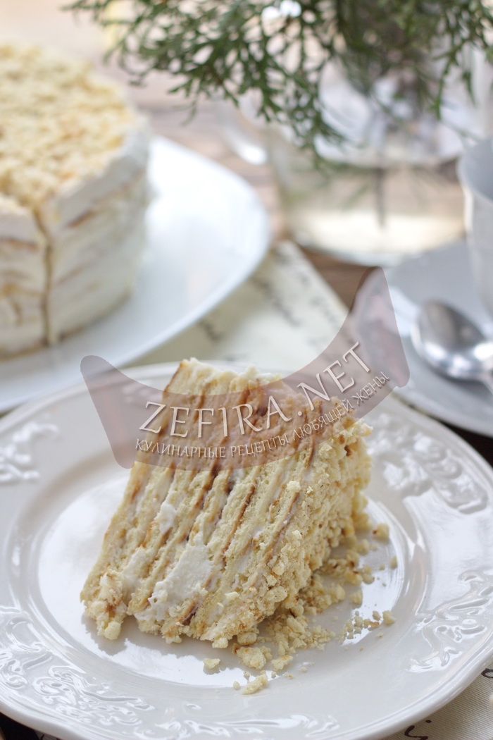Простой сметанный торт на сковороде из трех ингредиентов - рецепт и фото