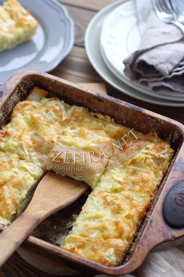 Вкусный сырный пирог из лаваша - рецепт и фото