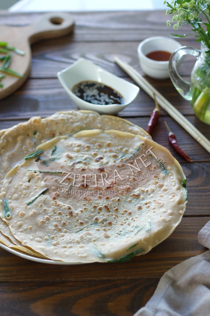 Корейские блинчики с зеленым луком - рецепт и фото