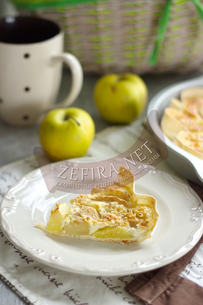 Пирог из лаваша с яблоками и сметанной заливкой - рецепт и фото