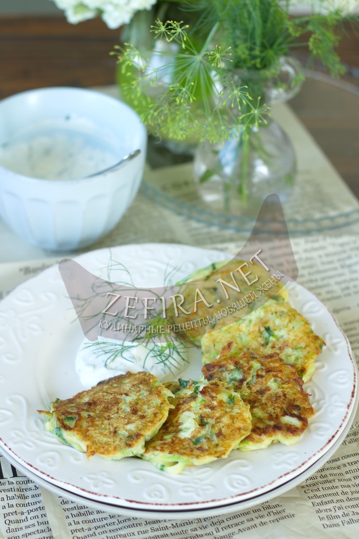 Кабачковые полезные сырники с рисовой мукой и творогом - рецепт и фото